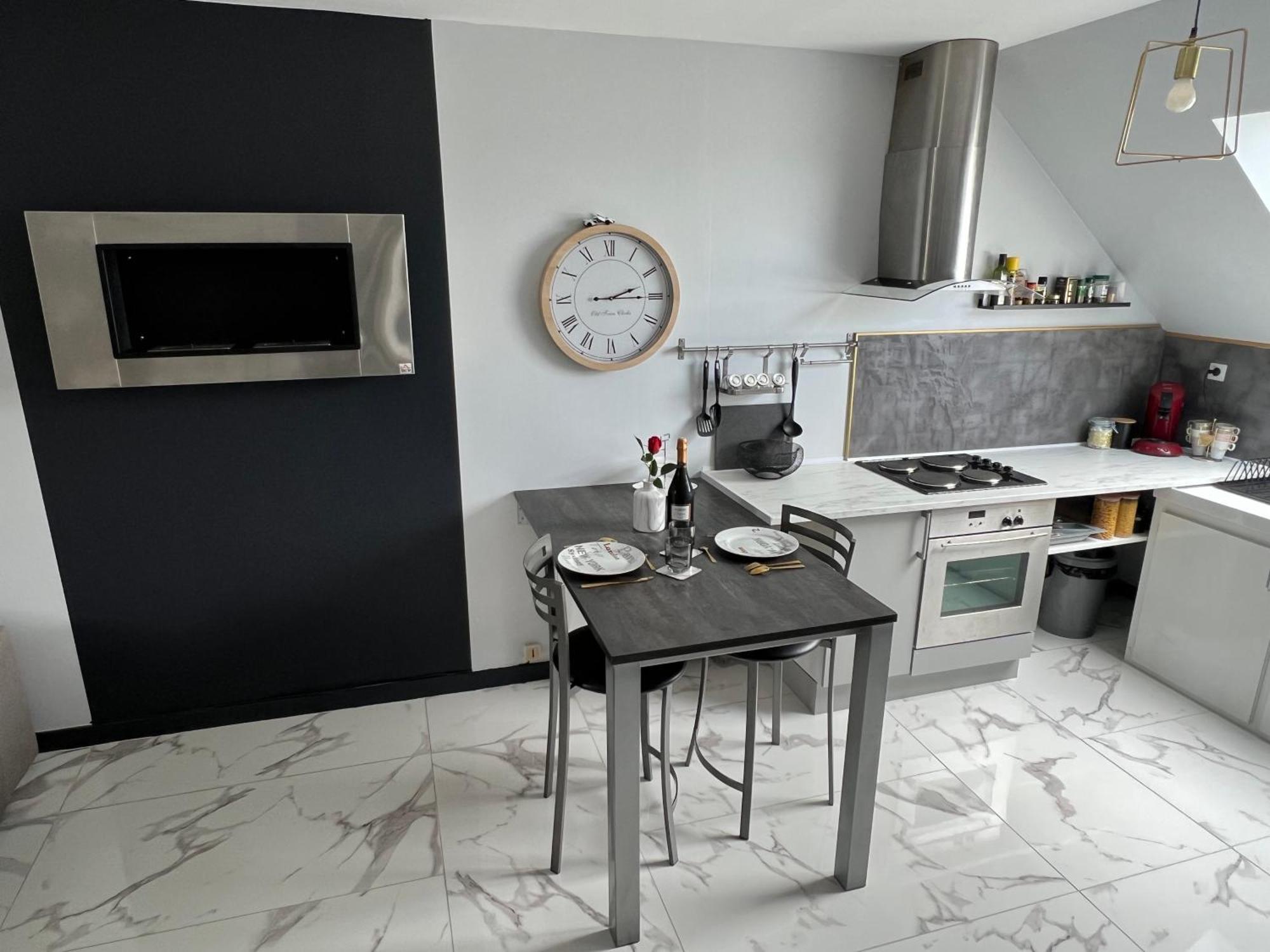 Logement Studio Quintin Exterior photo